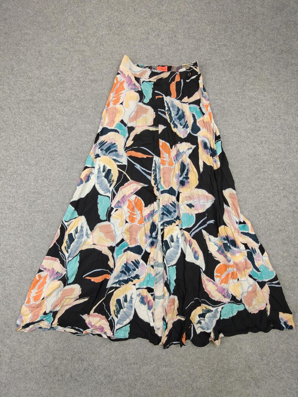 Maaji Skirt Womens Medium Black Floral Maxi Rayon Layered Elastic Waist